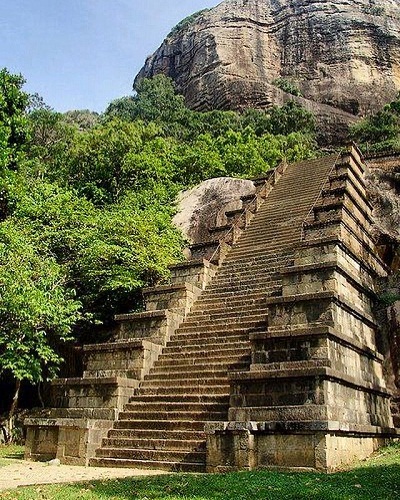 Yapahuwa Rock Fortress