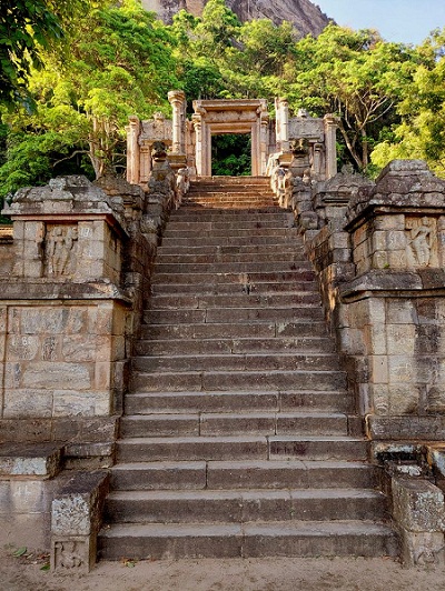 Yapahuwa Rock Fortress